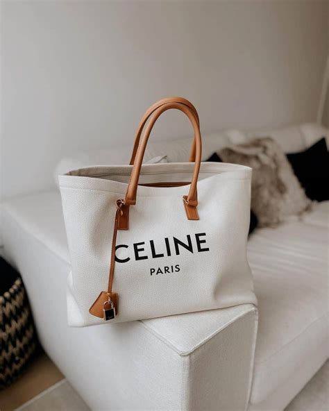 celine handtas prijs|Celine handbags.